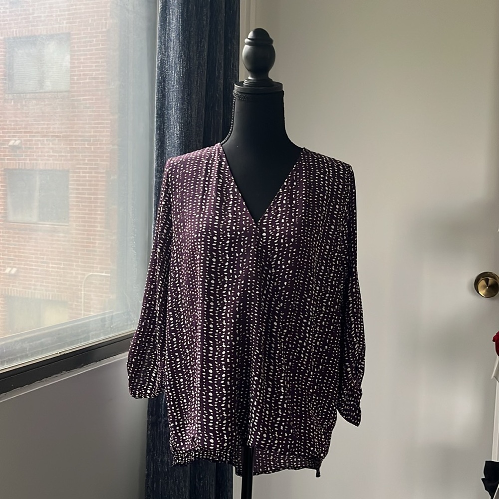 Beacon Allan Surplice Rolltab High Low Blouse